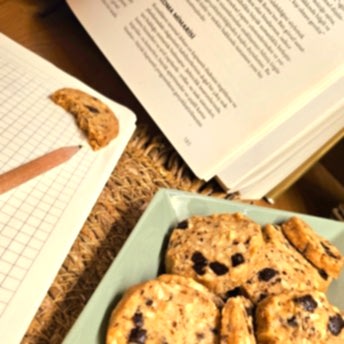 Kahveli - Çikolatalı Cookie Kahveli - Çikolatalı Cookie